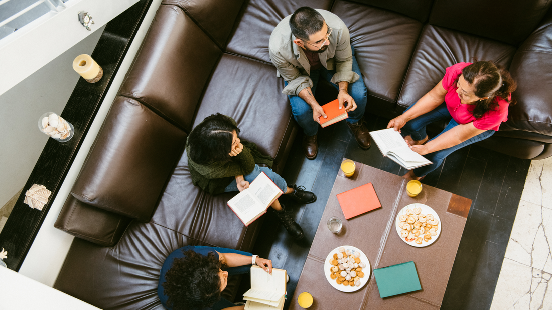 How to Host a Spicy Book Club: 2026 Hosting Guide & Decor Ideas